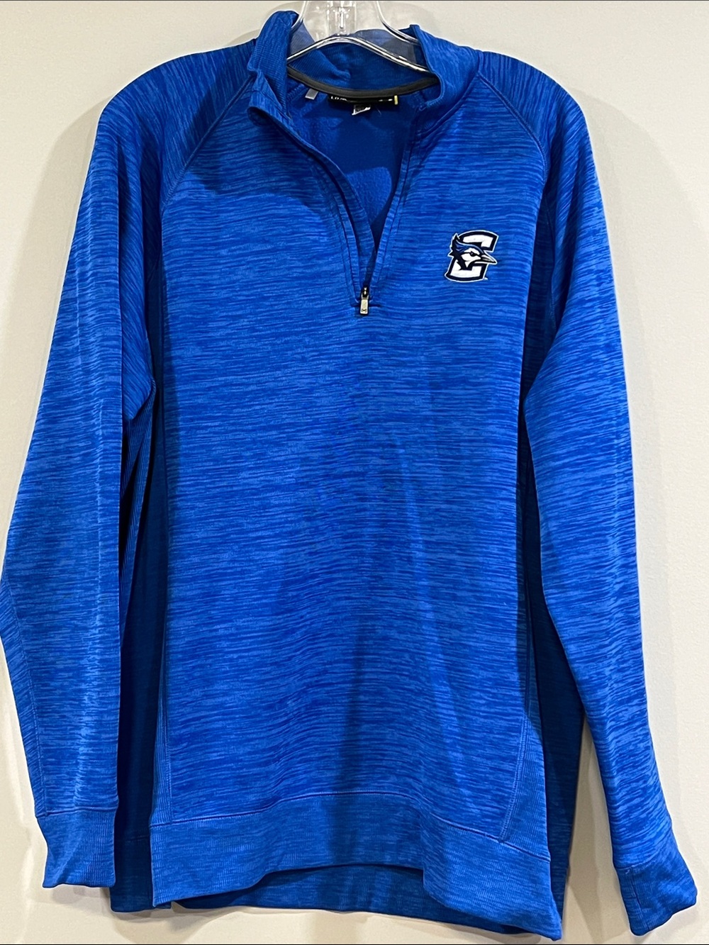 Under Armour - men’s large texture 3/4 zip, Athletic Pullover with Jay Logo